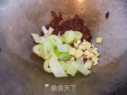 Make Spicy pot step 2