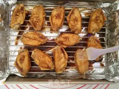Make Honey, garlic chicken wings step 8