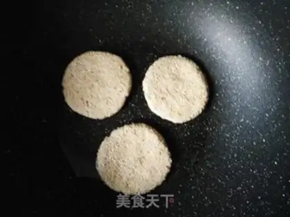 Make Apple pancakes step 10