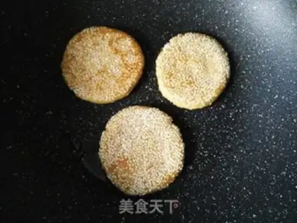 Make Apple pancakes step 11