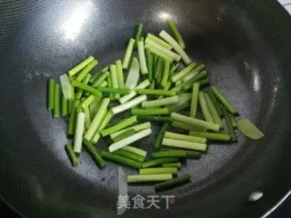 Make Garlic fried meat step 3