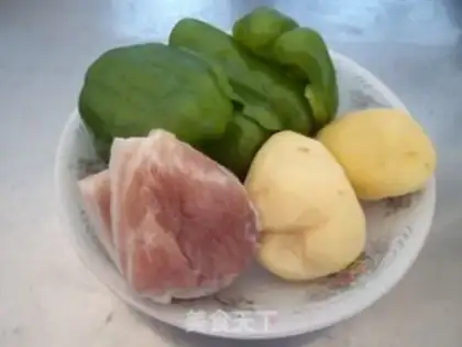 Make Five flowers with potatoes step 0