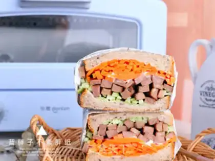 Make A steak sandwich step 8