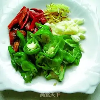 Make Twin peppers, pork liver step 2