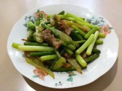 Make Garlic fried meat step 5