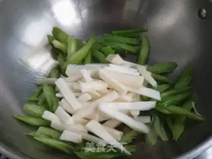 Make Celery step 5