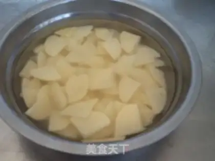 Make Five flowers with potatoes step 2