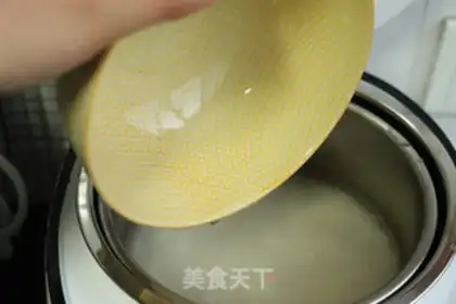 Make Pineapple chicken fried rice step 1