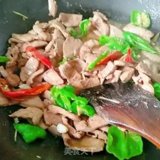 Make Twin peppers, pork liver step 14