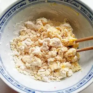 Make Hands on egg noodles step 1