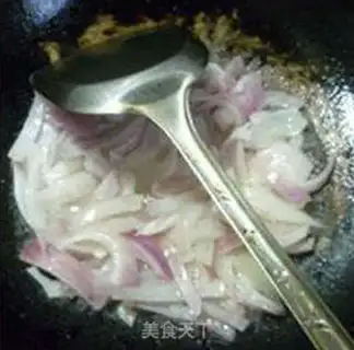 Make Suffering pig tongues onions step 9
