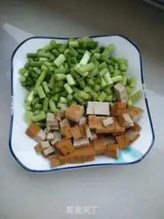 Make Tofu is dry step 1