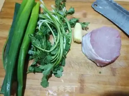 Make Frozen pork dumplings step 0