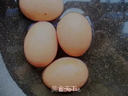 Make A beer-tied egg step 0
