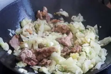 Make Creamed cabbage, frozen tofu step 3