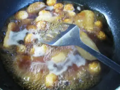 Make Tiger-skinned quail egg roasting chicken step 8