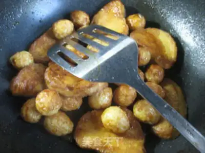 Make Tiger-skinned quail egg roasting chicken step 10