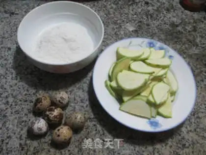 Make The quail egg has a bump step 0