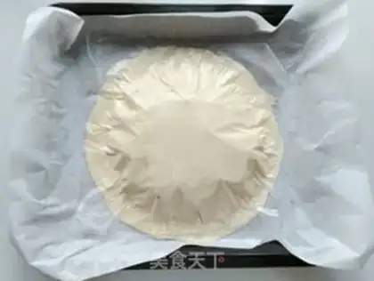 Make A greasy chicken pie step 5