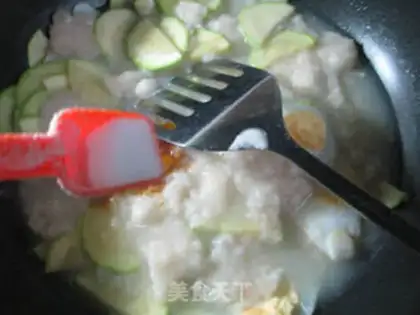 Make The quail egg has a bump step 7