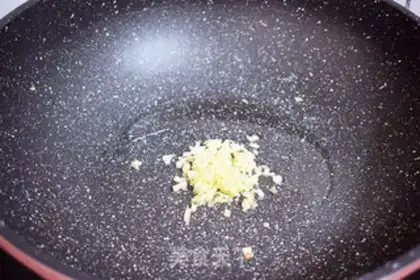 Make Eggs and shrimp step 5