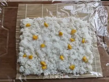 Make A rice roll for shrimp step 5