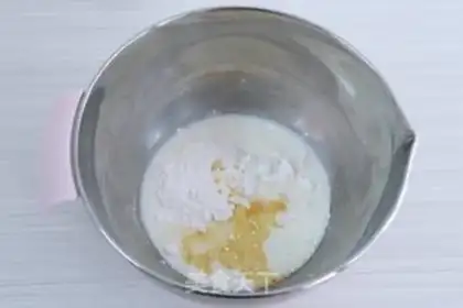 Make A cranberry potato bag step 0