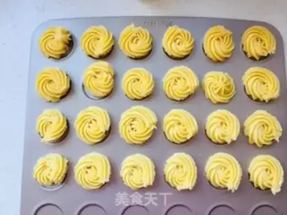 Make Vanilla cookies step 6