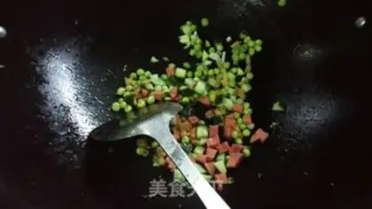 Make Fresh egg fried rice step 7