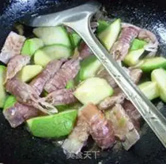Make Five spicy tea eggs step 2