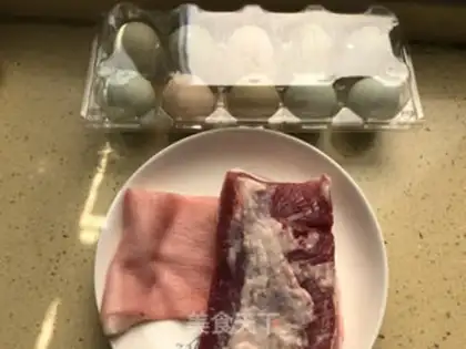 Make The eggs burn the meat step 0