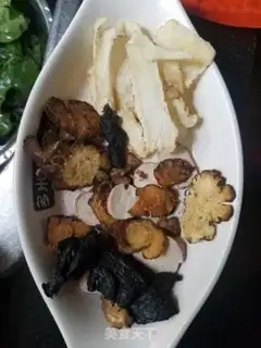 Make Four soup step 1