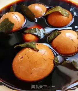 Make Five spicy tea eggs step 6