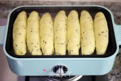Make Milk, black and sesame corn step 13