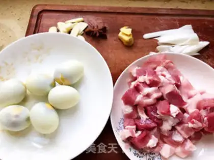 Make The eggs burn the meat step 5