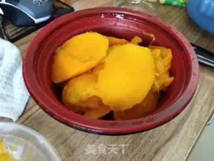 Make Pistol mango popsicles step 0