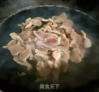 Make Garlic spicy chicken and chicken step 2