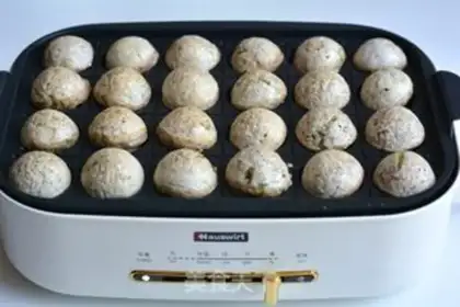 Make Black all-wheat cakeballs step 5