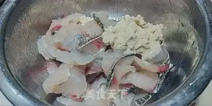 Make Tomato fish step 1