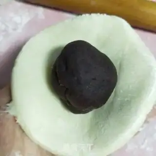 Make Red bean pie step 8