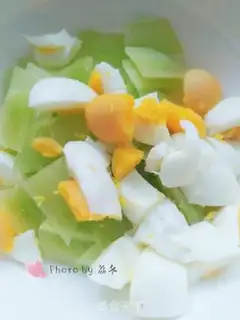 Make Scrambled eggs step 4