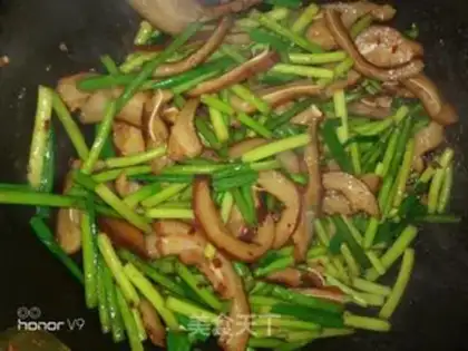 Make Spicy garlic and pork step 7