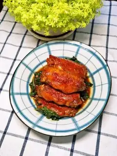 Make Red-burned chicken wings step 10