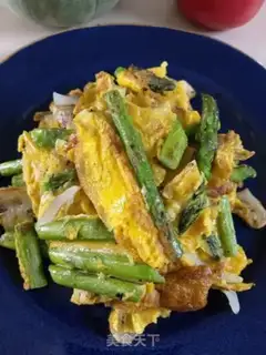 Make Fried eggs step 3