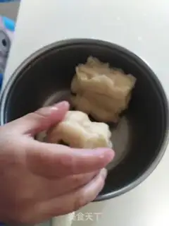 Make Small roll step 13