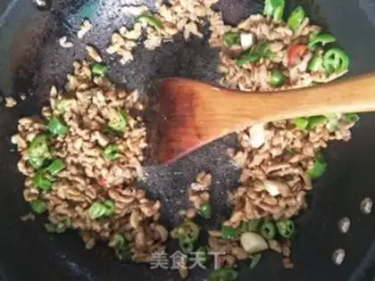 Make Garlic fried meat step 5