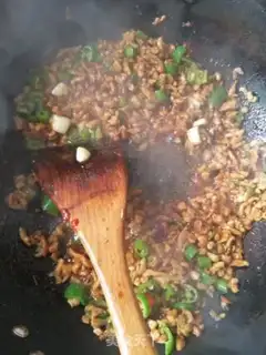 Make Garlic fried meat step 6