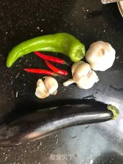 Make Garlic toast step 0