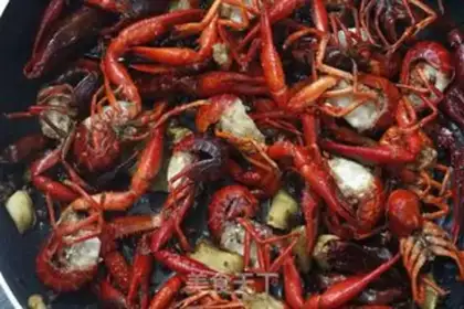 Make Spicy lobster step 4