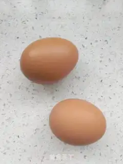 Make Spamed potatoes and fried eggs step 0